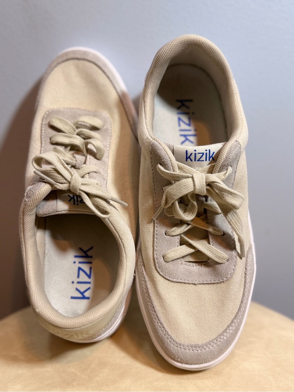 Kizik Unisex Beige Canvas Lace-Up Sneakers - Wide Width